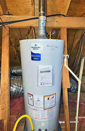 https://mountlawleyhotwater.com.au/uploads/2025/06/electric-hot-water-system-90253.jpg