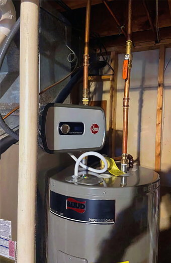 https://mountlawleyhotwater.com.au/uploads/2025/06/hot-water-74683.jpg