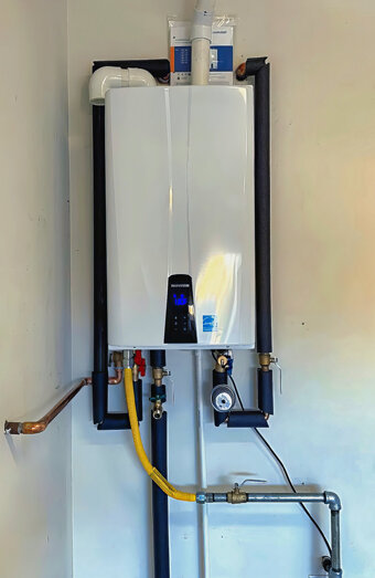 https://mountlawleyhotwater.com.au/uploads/2025/06/instant-hot-water-systems-63860.jpg